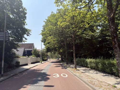 Fietsstraat Herenweg, Warmond